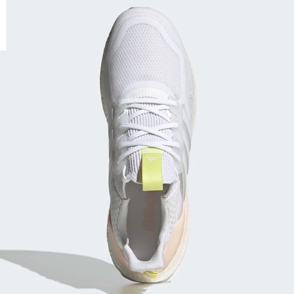 adidas UltraBOOST Mono White Peach Tint - Picture 3 of 9